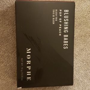 Morphe blushing babes blush trio